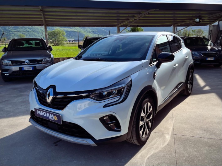"Renault Captur Full Hybrid E-Tech 145 CV Techno"