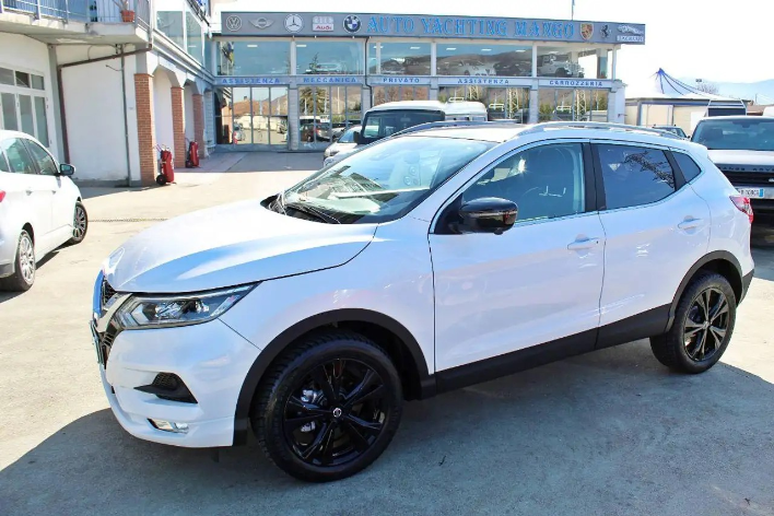 "Nissan Qashqai 1.5 dCi Tekna+"