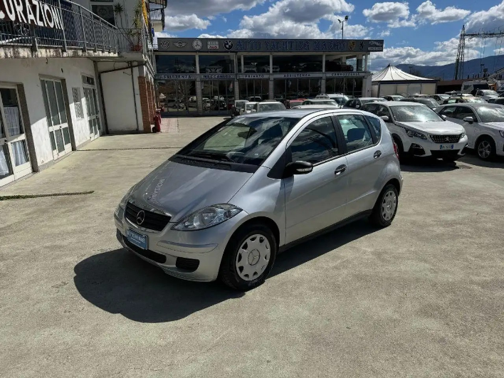 "Mercedes-Benz A 180 180 CDI Classic"