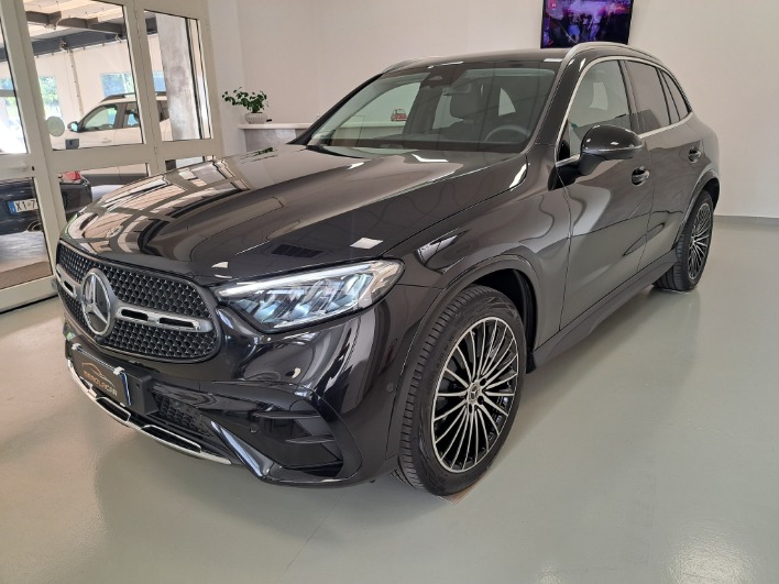 "Mercedes-Benz GLC 220 d AMG Line Advanced Plus 4matic auto"