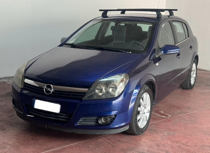"Opel Astra 1.7 tdi 101 CV Anno 2006"