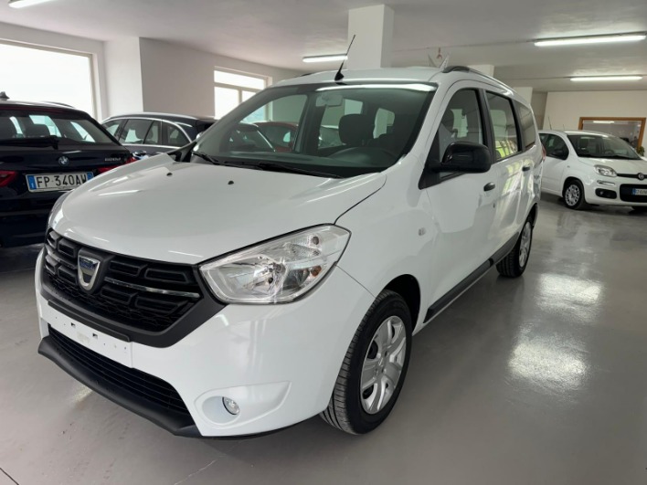 "1.5 blue dci Comfort s"