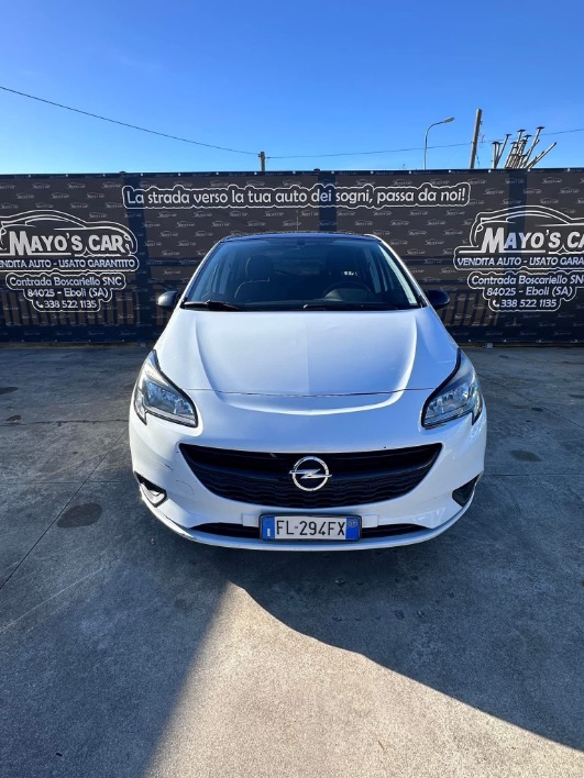 "OPEL CORSA (anno 2017)"
