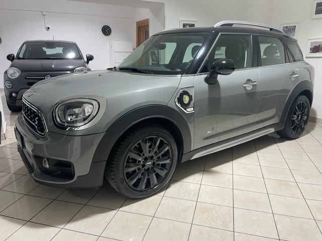 "Mini Cooper S Countryman Mini 1.5 Cooper SE Hype C"