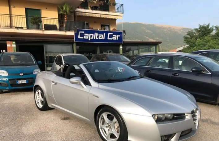 "Alfa Romeo Spider 2.2 JTS"