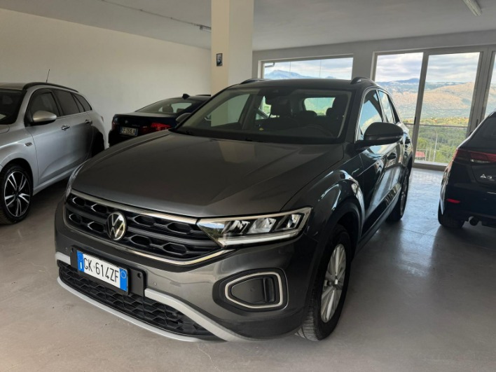 "T-Roc 2022 2.0 tdi Life 150cv dsg"