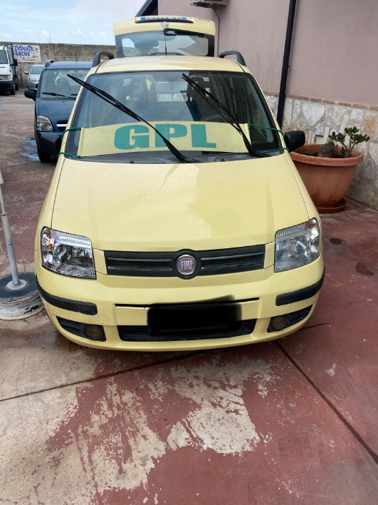 "FIAT PANDA 1.2 GPL"