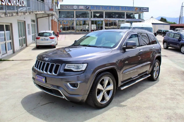 "Jeep Grand Cherokee 3.0 V6 CRD 250 CV Multijet II Overland"