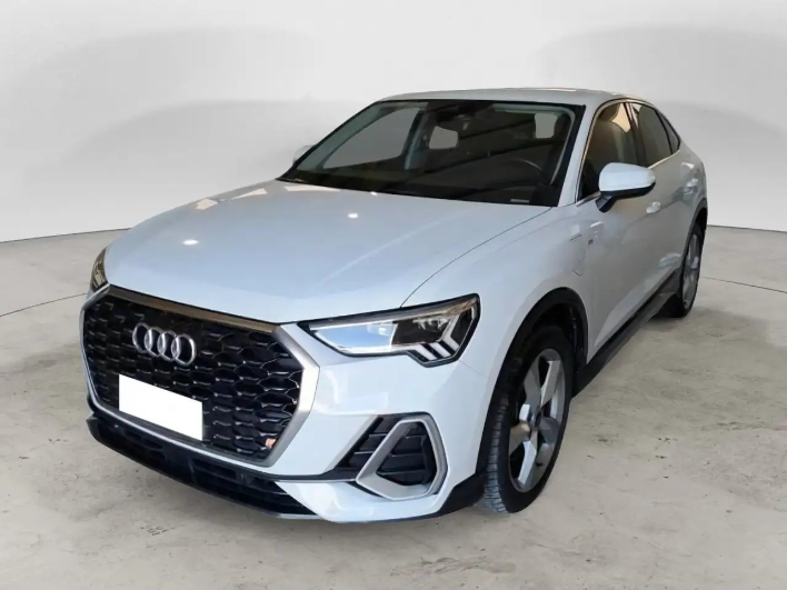 "Audi Q3 SPB 45 TFSI e S tronic S line edition 3 ANNI DI G"