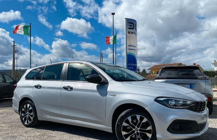 "Fiat Tipo 1.6 Mjt 130cv S&S SW Mirror"