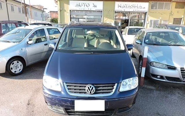 "Volkswagen Touran 2.0 16V TDI Highline"