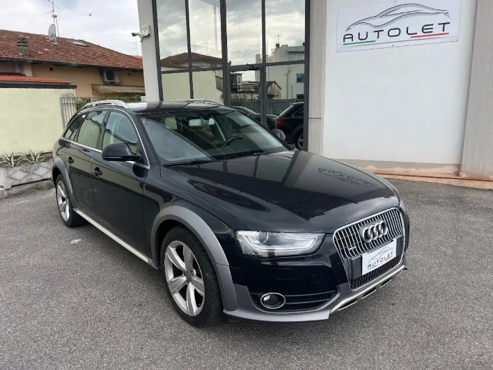 "Audi A4 allroad 2.0 TDI S tronic Advanced"
