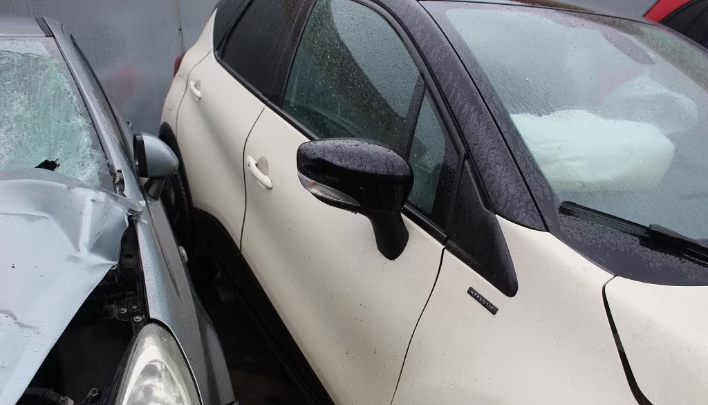 "RENAULT CAPTUR 1.5 D 66KW AUT 5P (2016) RICAMBIO U"