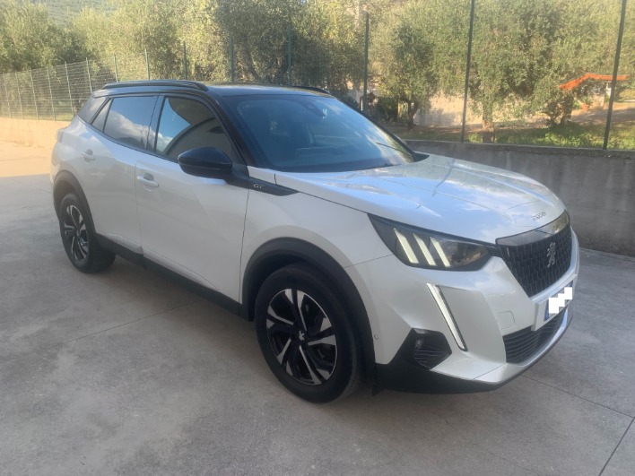"\"disponibile\" Peugeot 2008 GT Pack 1.5 hdi 110CV"
