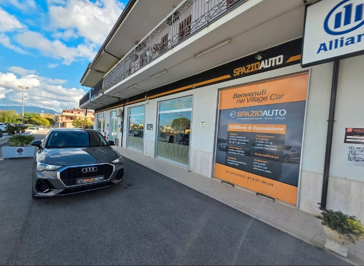 "Audi Q3 SPB 35 2.0 TDIe S tronic *LUXURY EDITION*"