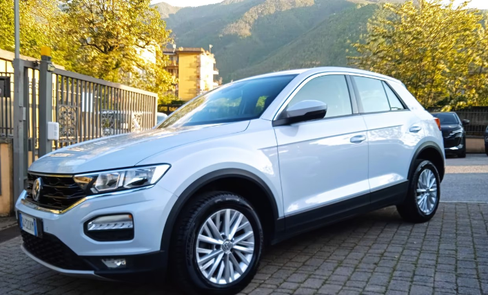 "Volkswagen T-Roc 1.6 TDI SCR Advanced BlueMotion T"