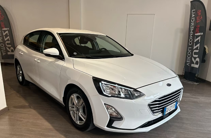"Ford Focus 1.5 Berlina 95 CV 5p. NEOPATENTATI"