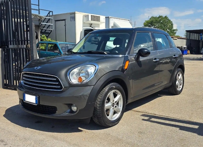 "MINI Cooper D Countryman Mini"