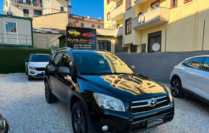 "Toyota RAV 4 RAV4 2.2 D-4D 136 CV"