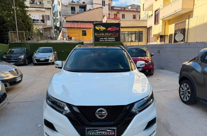 "Nissan Qashqai 1.5 dCi 115 CV Tekna+"