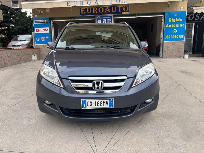 "Honda FR-V 2.2 i-CTDi Comfort 6 POSTI-2005"