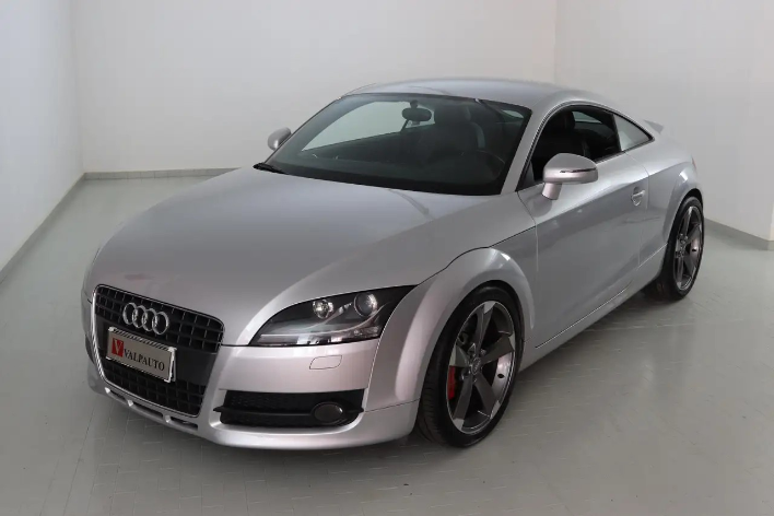 "Audi TT 2.0 tfsi Advanced Plus s-tronic S-LINE"