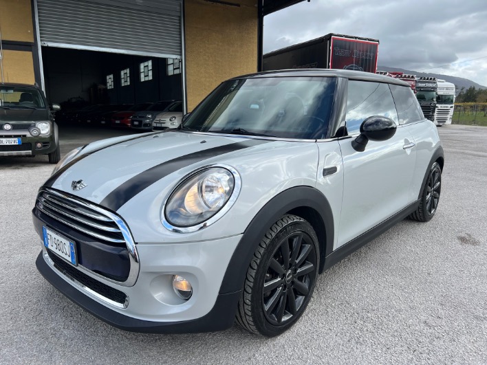 "Mini Cooper D 1.5"