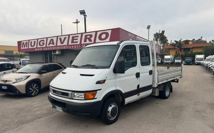 "IVECO DAILY 35C11 2.8 DOPPIA CABINA CASSONE FISSO"