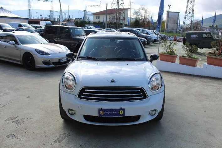 "MINI Cooper Countryman One D Countryman"
