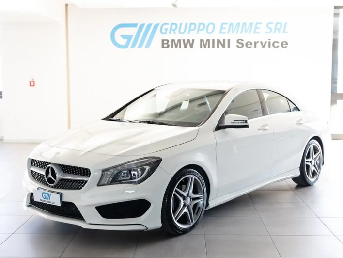 "Mercedes-Benz CLA 200 CLA - C117 d (cdi) Premium auto"