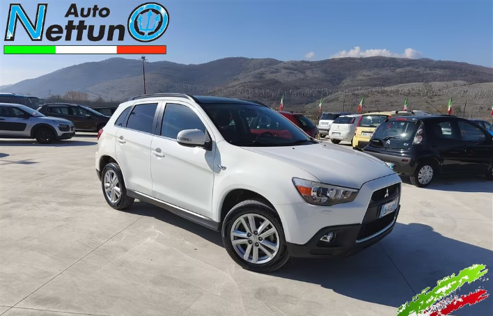 "Mitsubishi ASX 1.8 DI-D 150 CV 4WD Intense Tetto 4"