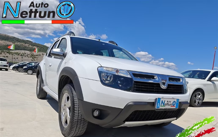 "Dacia Duster 1.6 110CV 4x2 GPL Laur\u00e9ate"