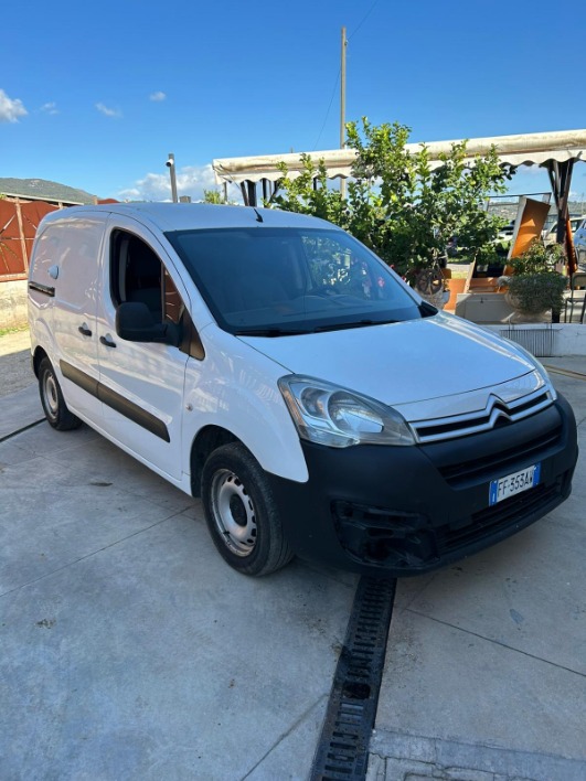 "Citroen Berlingo 1.5 diesel"