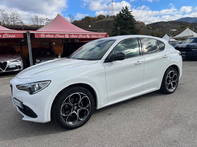 "Alfa Stelvio 2.2 TD AT8 210cv Q4 Veloce TI"