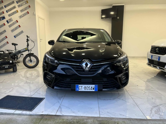 "renault clio 1.0 gpl"