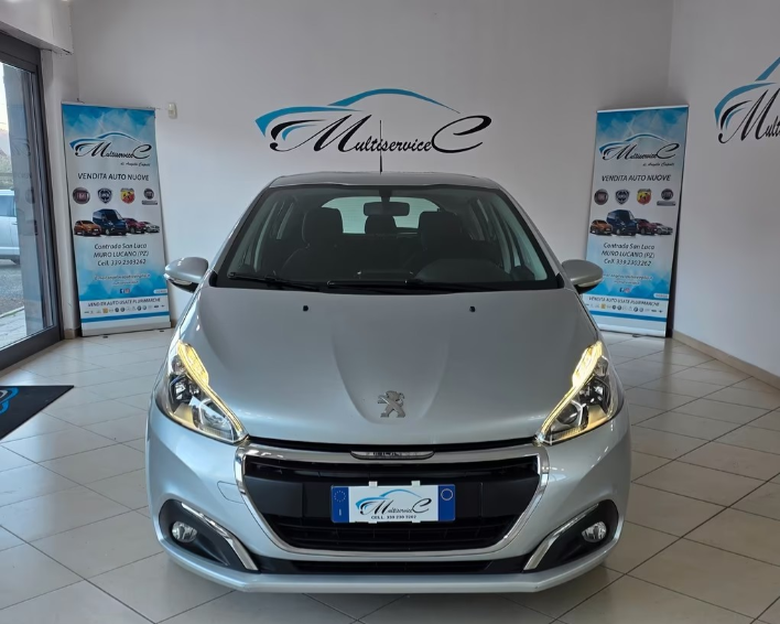 "Peugeot 208 BlueHDi 75 5 porte Allure"