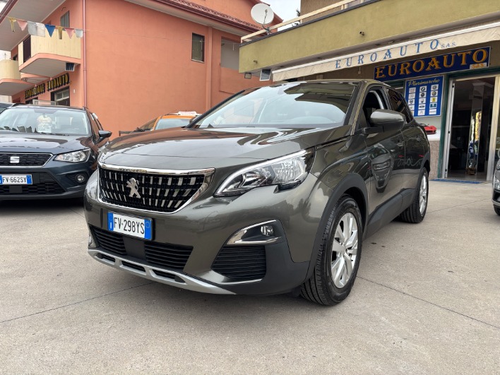 "Peugeot 3008 BlueHDi 130 cv - 2019"