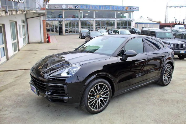 "Porsche Cayenne 3.0 Coup\u00e8 V6"