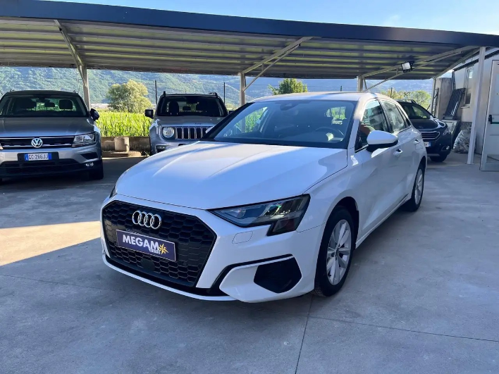 "Audi A3 A3 Sportback 35 2.0 tdi Business s-tronic"