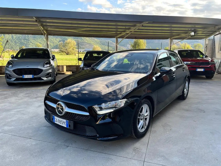 "Mercedes-Benz A 180 Classe A - W177 2018 d Business auto"