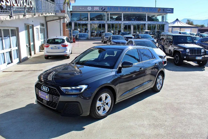 "Audi A1 allstreet 25 TFSI Admired"