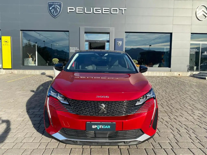 "Peugeot 3008 BlueHDi 130 S&S EAT8 Allure Pack"