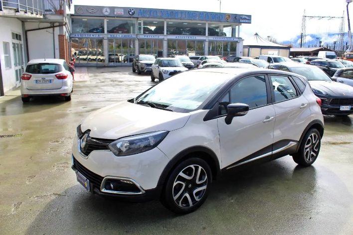 "Renault Captur dCi 8V 90 CV Start&Stop Energy R-Link"