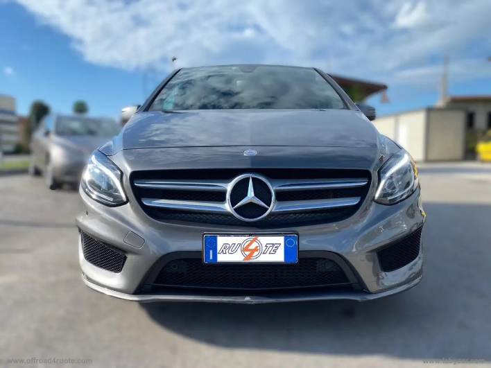 "Mercedes-Benz B 180 B 200 d Automatic Premium"