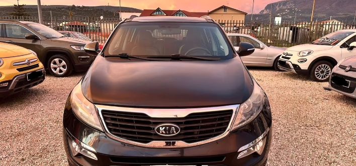 "Kia Sportage 1.7 CRDI VGT 2WD Class"