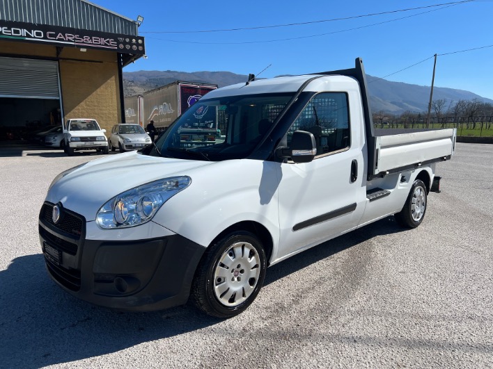 "Fiat Dobl\u00f3 Workup"