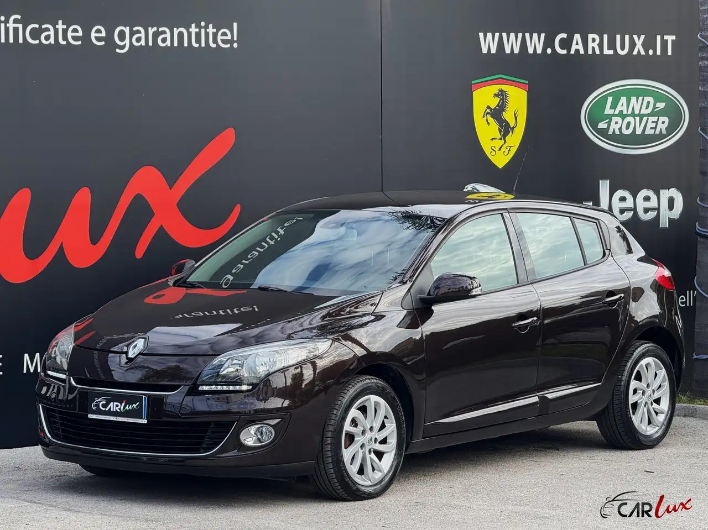 "Renault Megane 1.5 dCi Bose 110CV EDC NAVI LED"