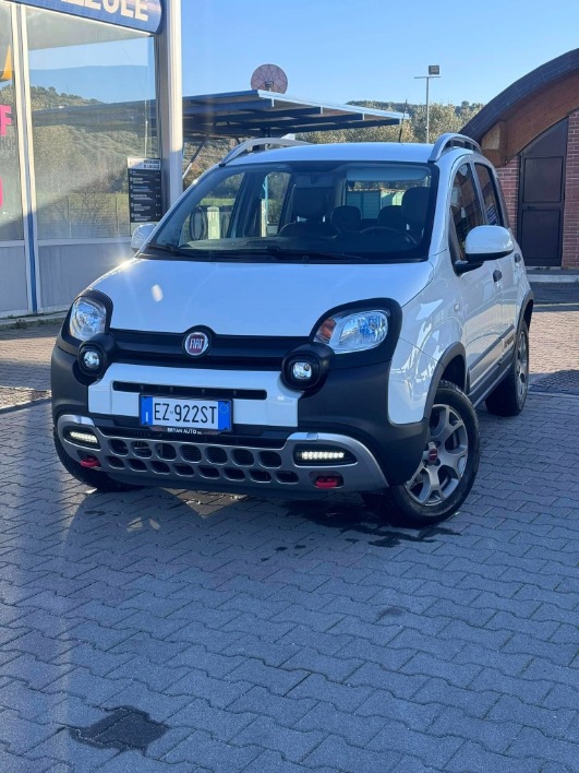 "FIAT PANDA 4X4 CROSS 1.3 MULTIJET"