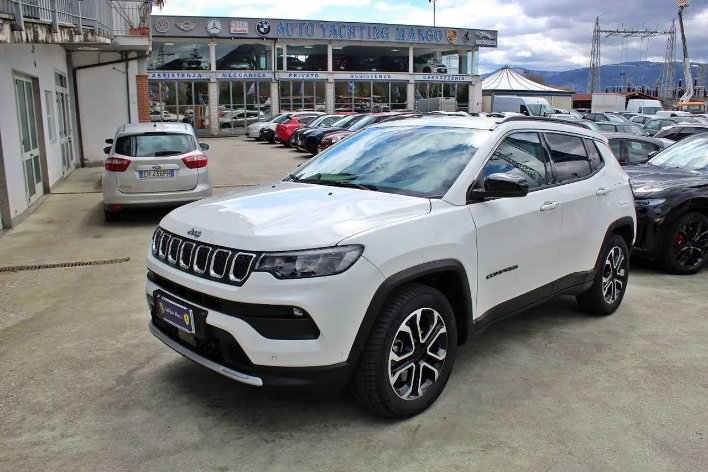 "Jeep Compass 1.3 T4 190CV PHEV AT6 4xe Limit."