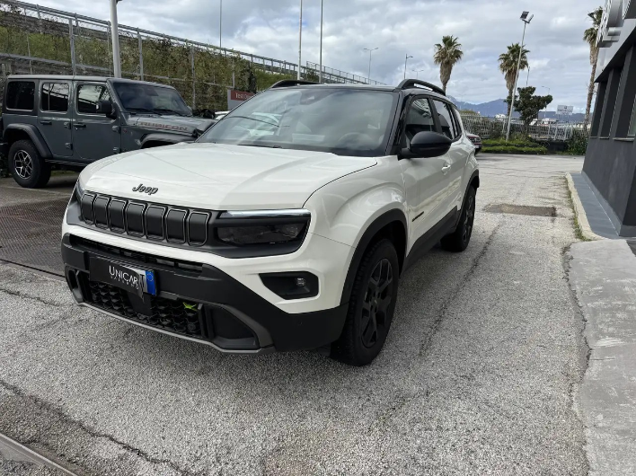 "Jeep Avenger Avenger 1.2 145cv 4xe Overland"